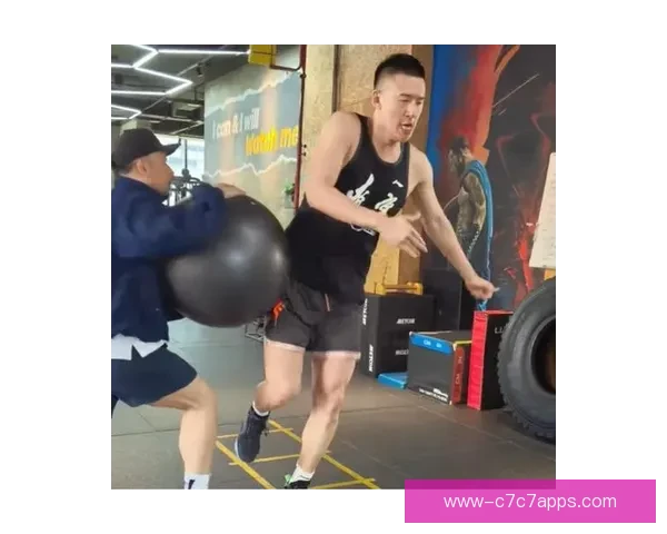 付豪：孩子出生后未系统训练 状态调整需时间